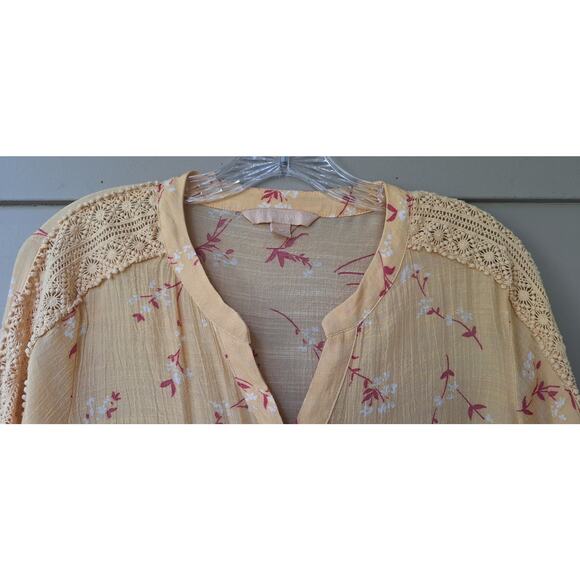 Hope & Harlow Tie Front Crochet details Blouse Top Yellow Floral Size M Cottage - Picture 5 of 8